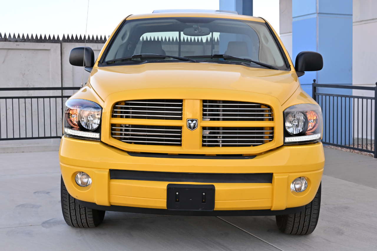 Dodge Ram 1500 2WD Quad Cab 140.5" SLT 2008