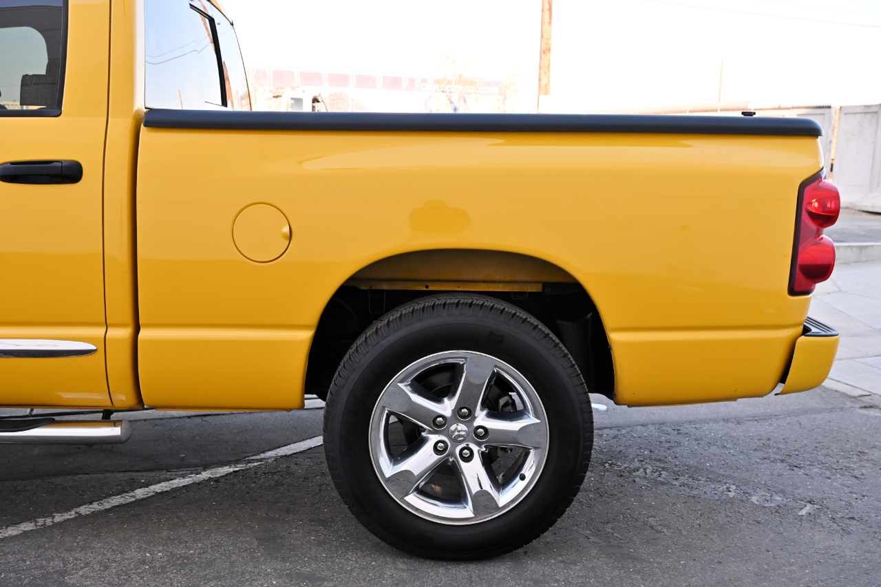 Dodge Ram 1500 2WD Quad Cab 140.5" SLT 2008
