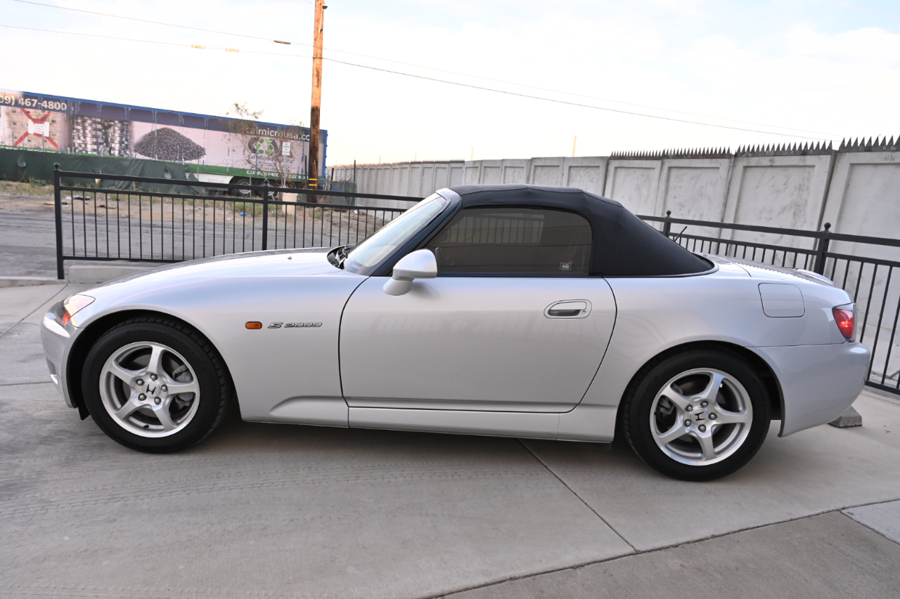 Honda S2000 Roadster 2003