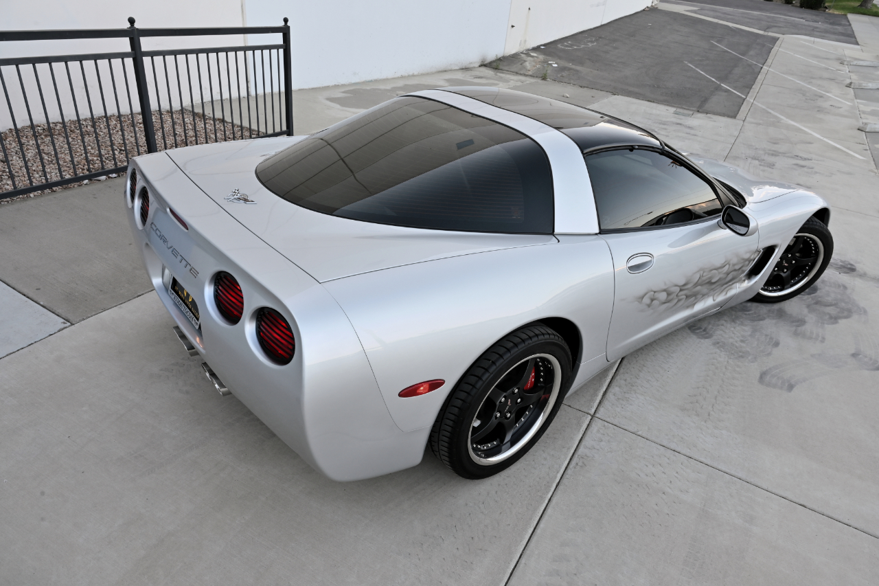 Chevrolet Corvette Coupe 2003