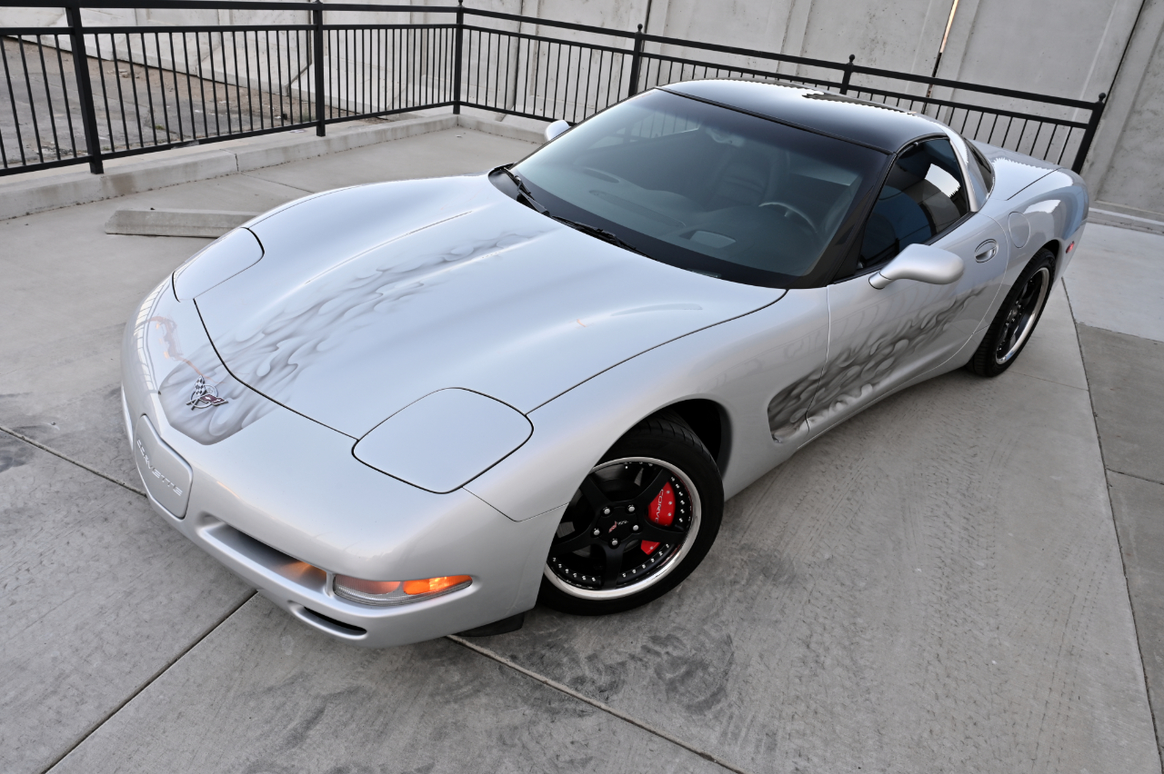 Chevrolet Corvette Coupe 2003