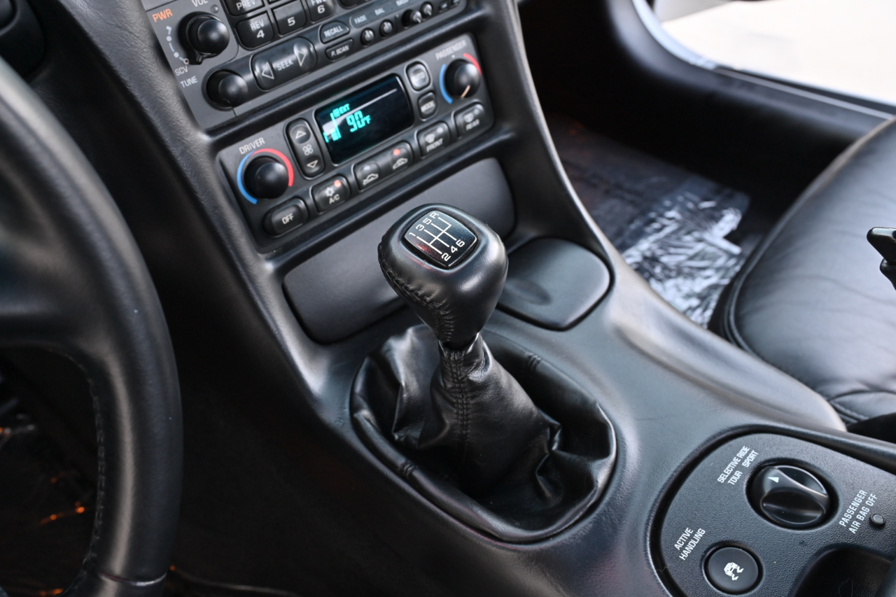 Chevrolet Corvette Coupe 2003