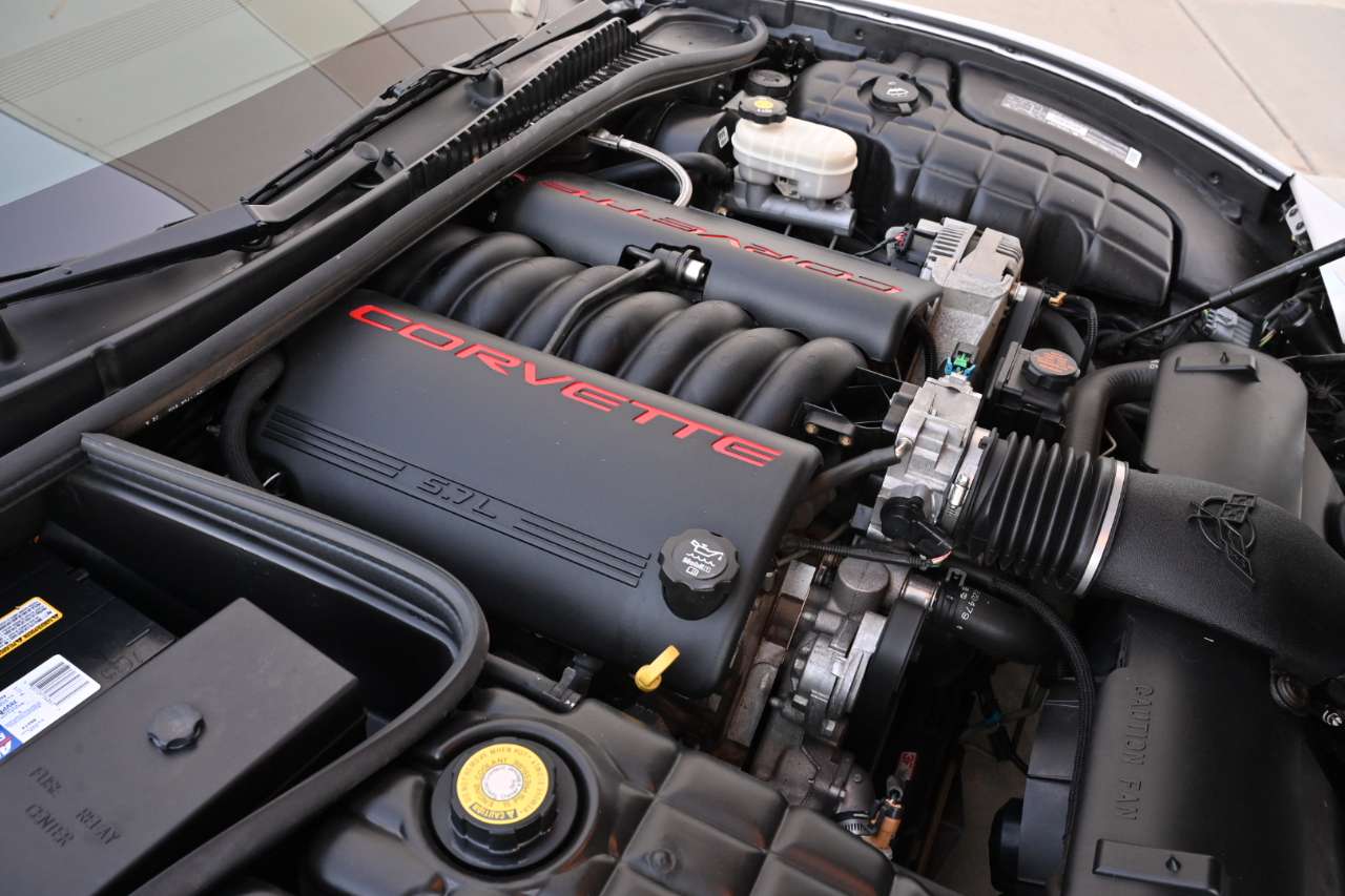 Chevrolet Corvette Coupe 2003