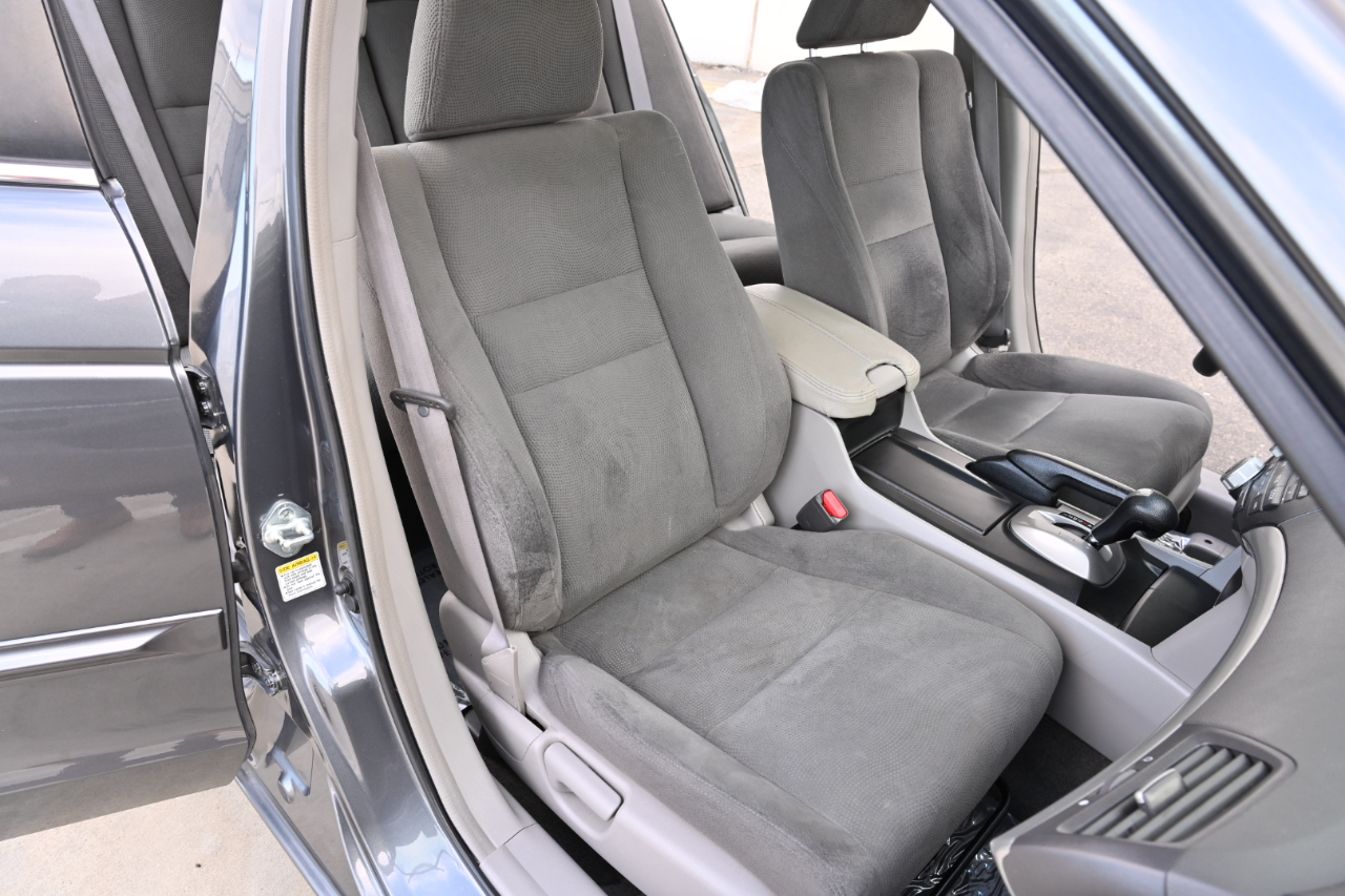 Honda Accord Sdn  2009