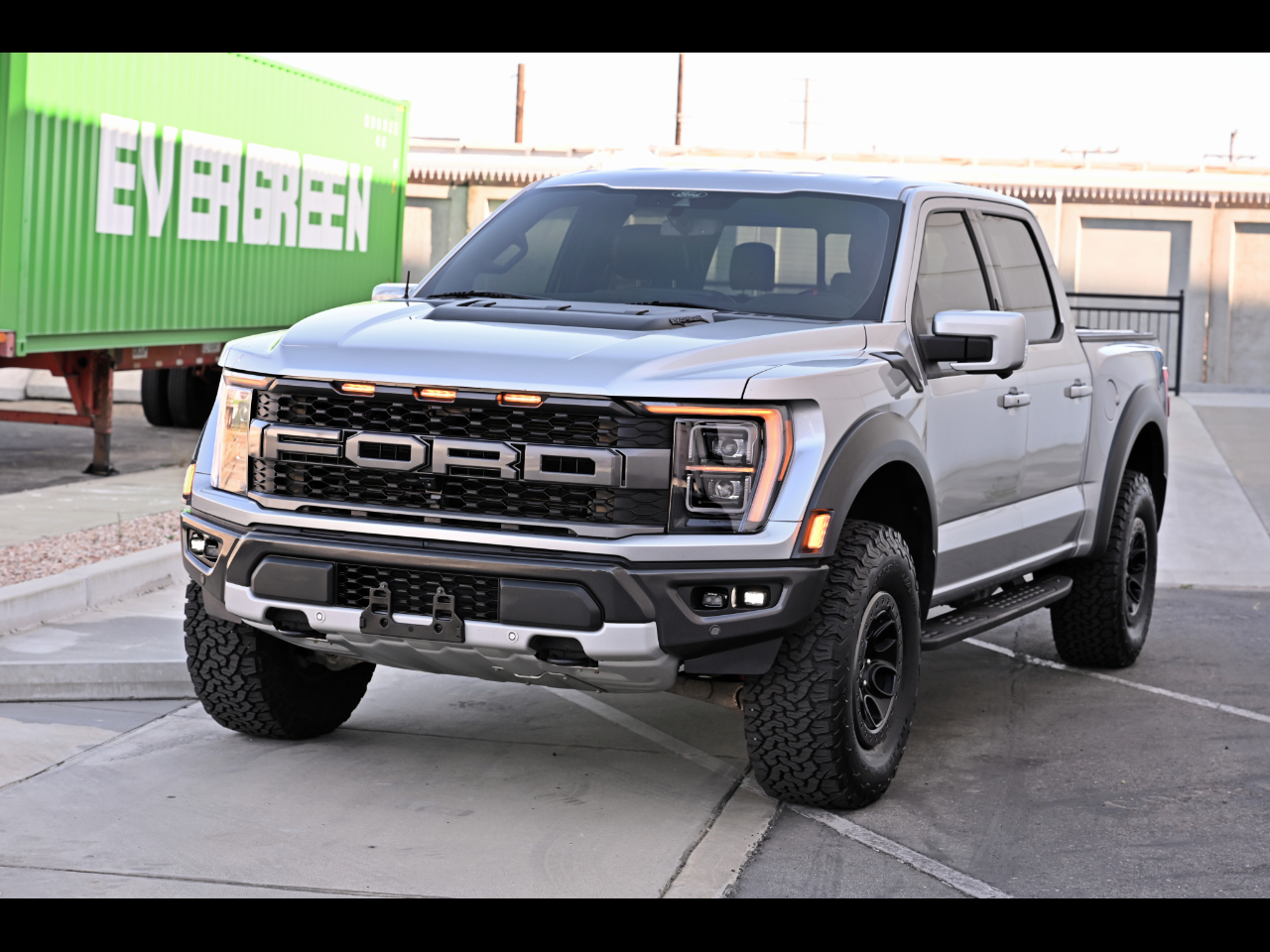 2022 Ford F-150 Raptor 4WD SuperCrew
