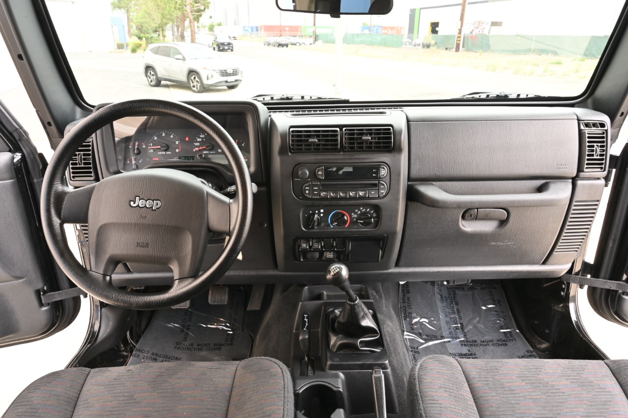 Jeep Wrangler Sport 2005