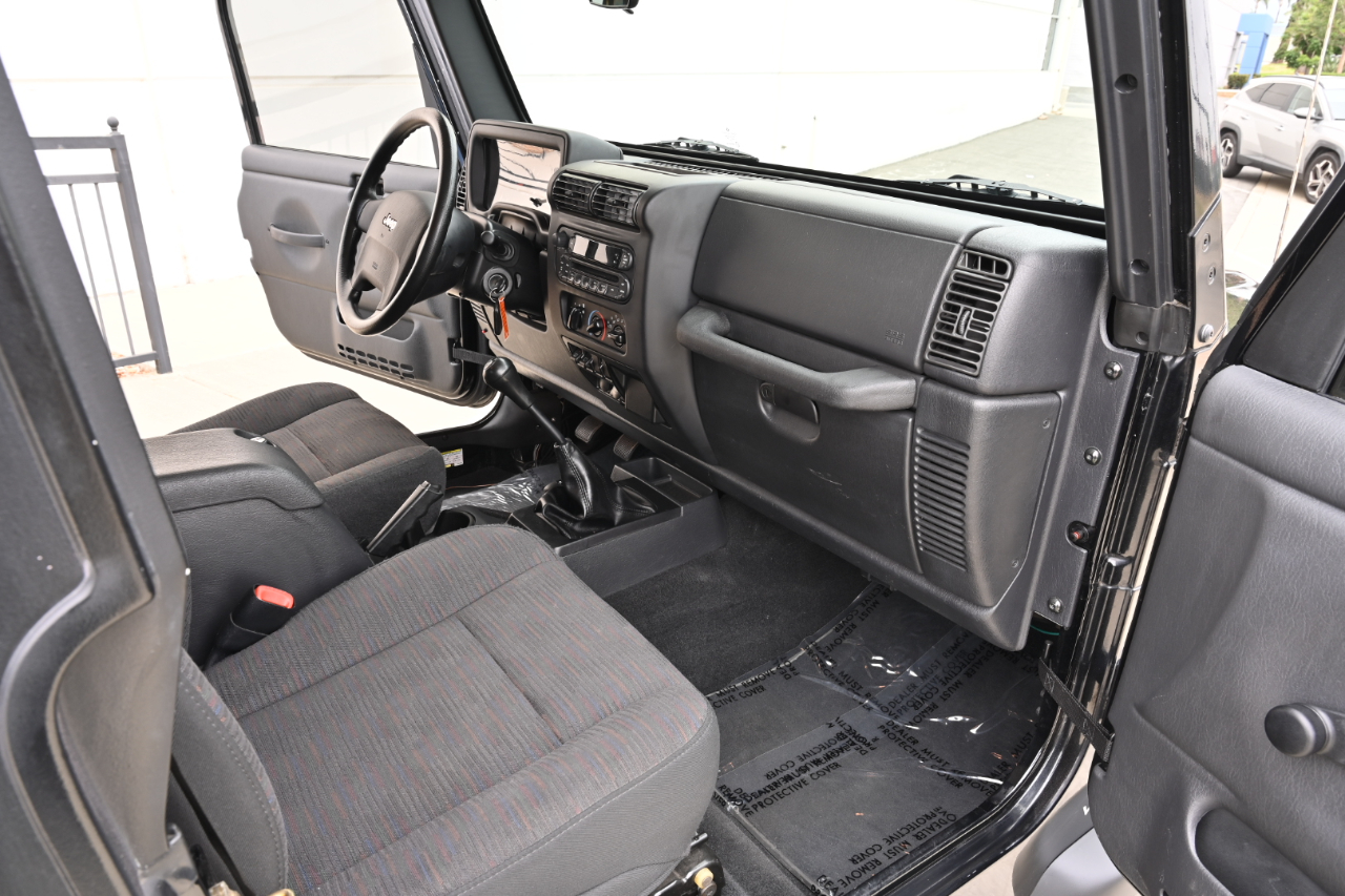 Jeep Wrangler Sport 2005
