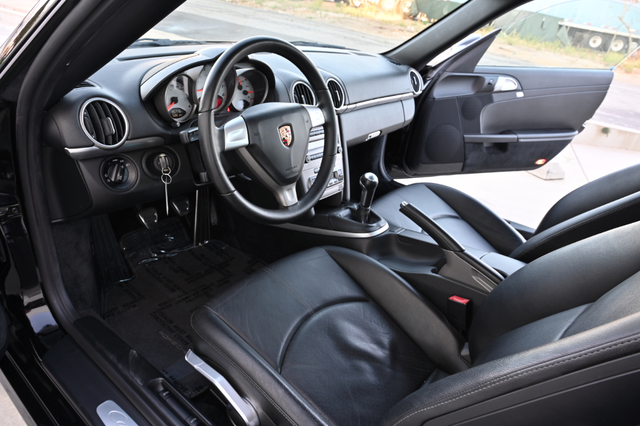 Porsche Cayman S 2006