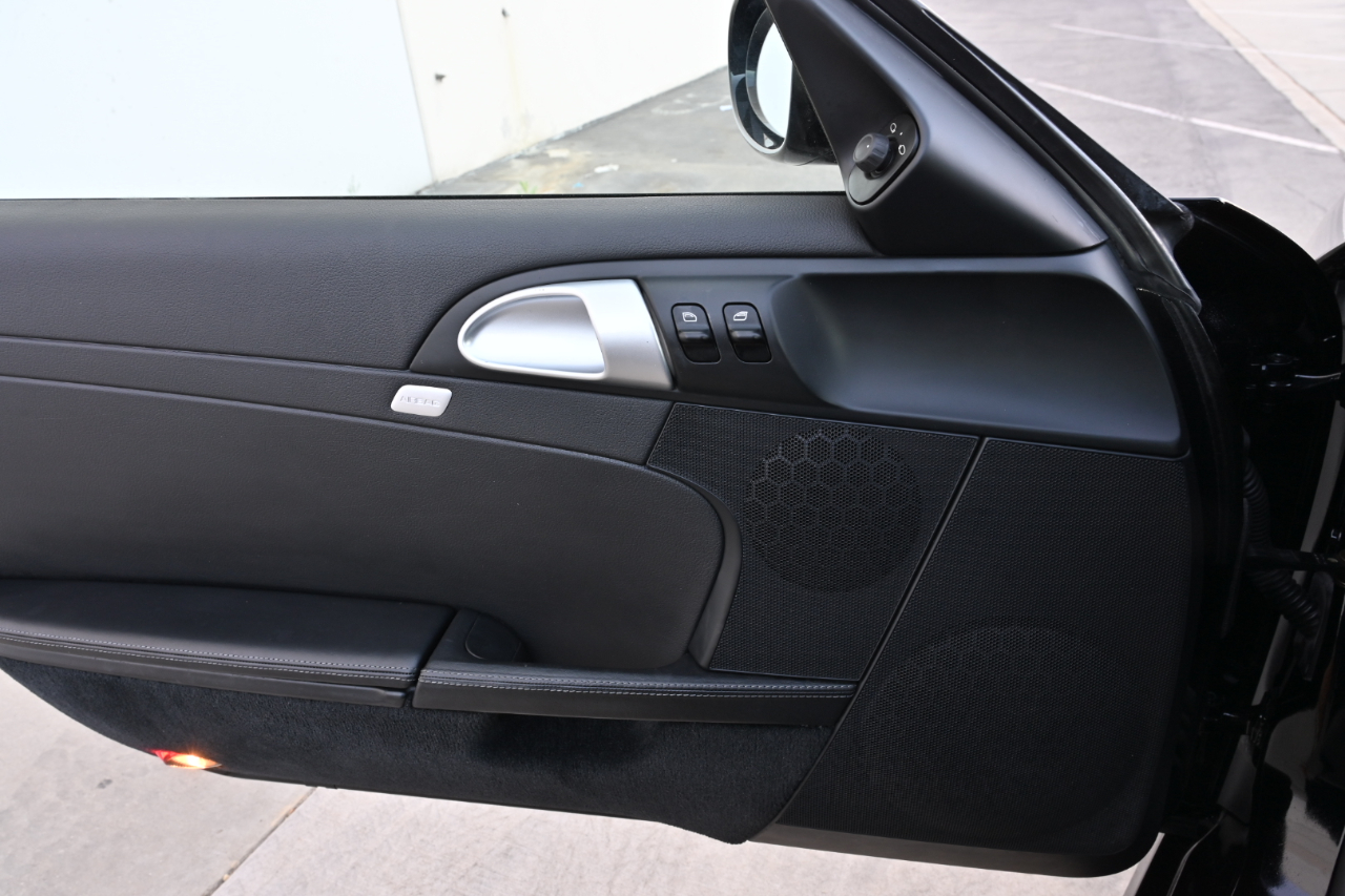 Porsche Cayman S 2006