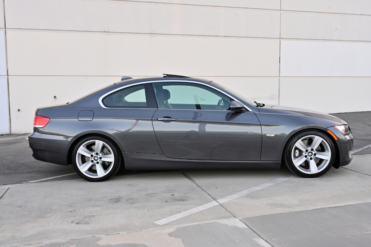 BMW 3 Series 335i Coupe 2008