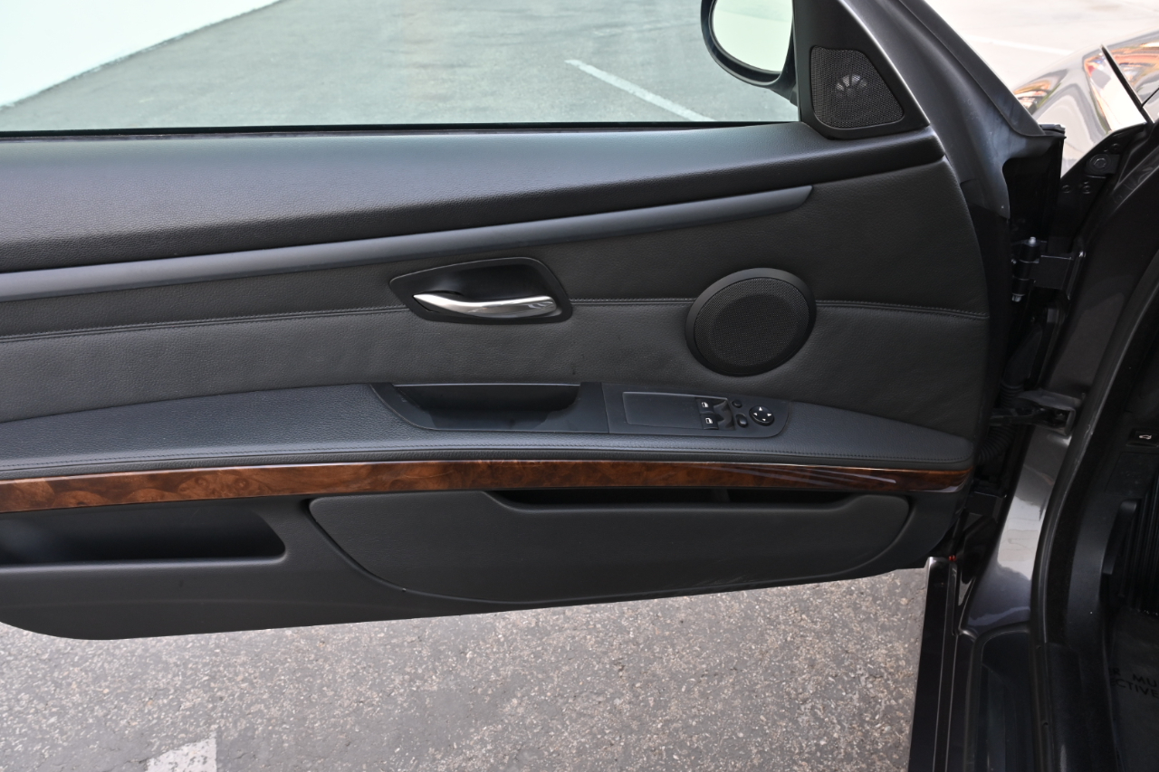 BMW 3 Series 335i Coupe 2008