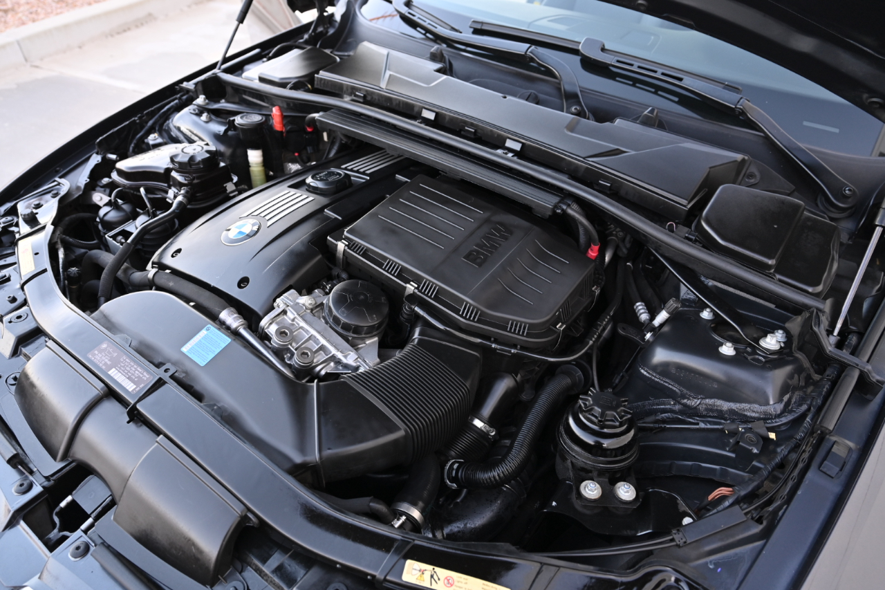 BMW 3 Series 335i Coupe 2008