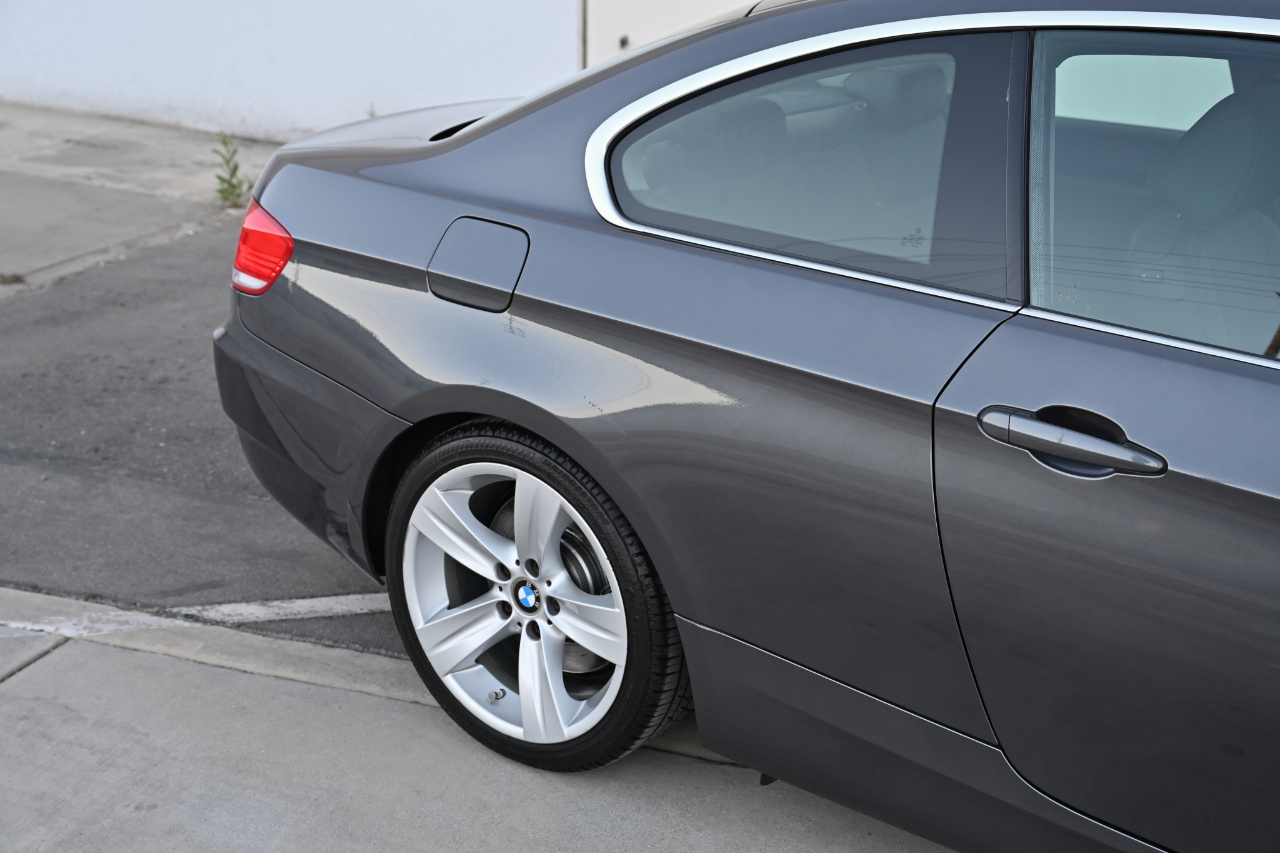 BMW 3 Series 335i Coupe 2008
