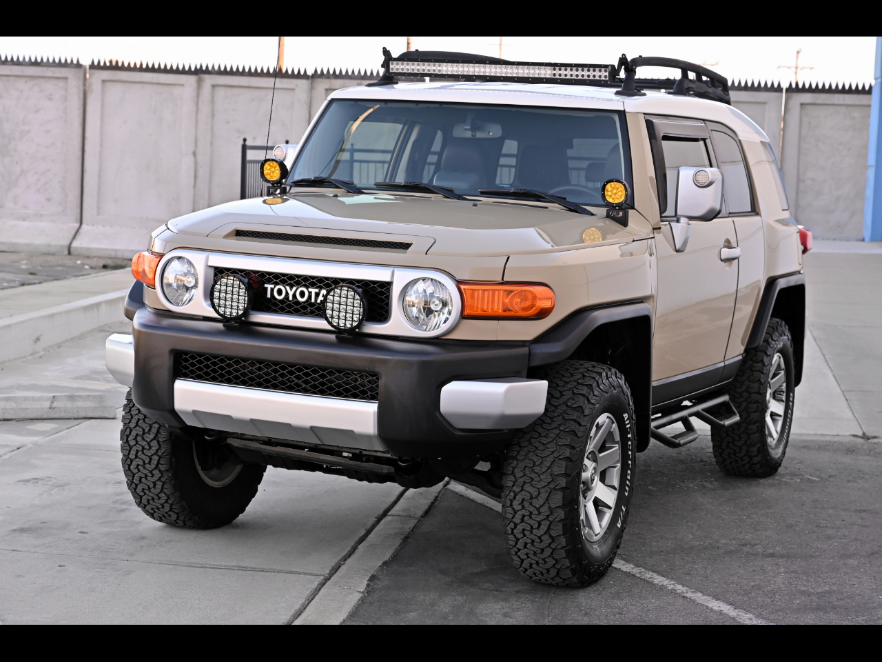 2014 Toyota FJ Cruiser 4WD