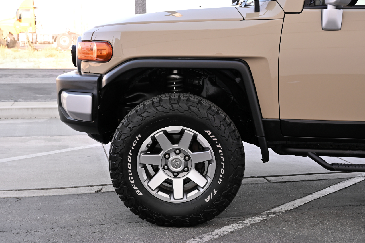 Toyota FJ Cruiser 4WD 2014
