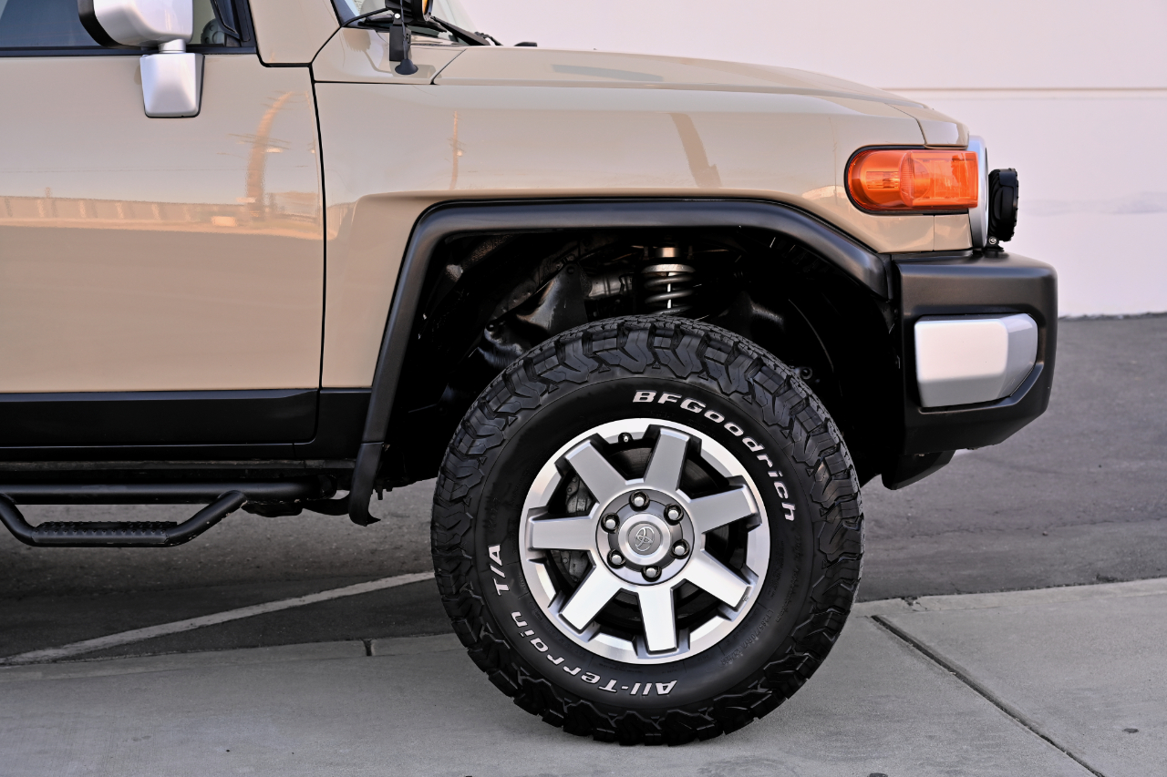 Toyota FJ Cruiser 4WD 2014