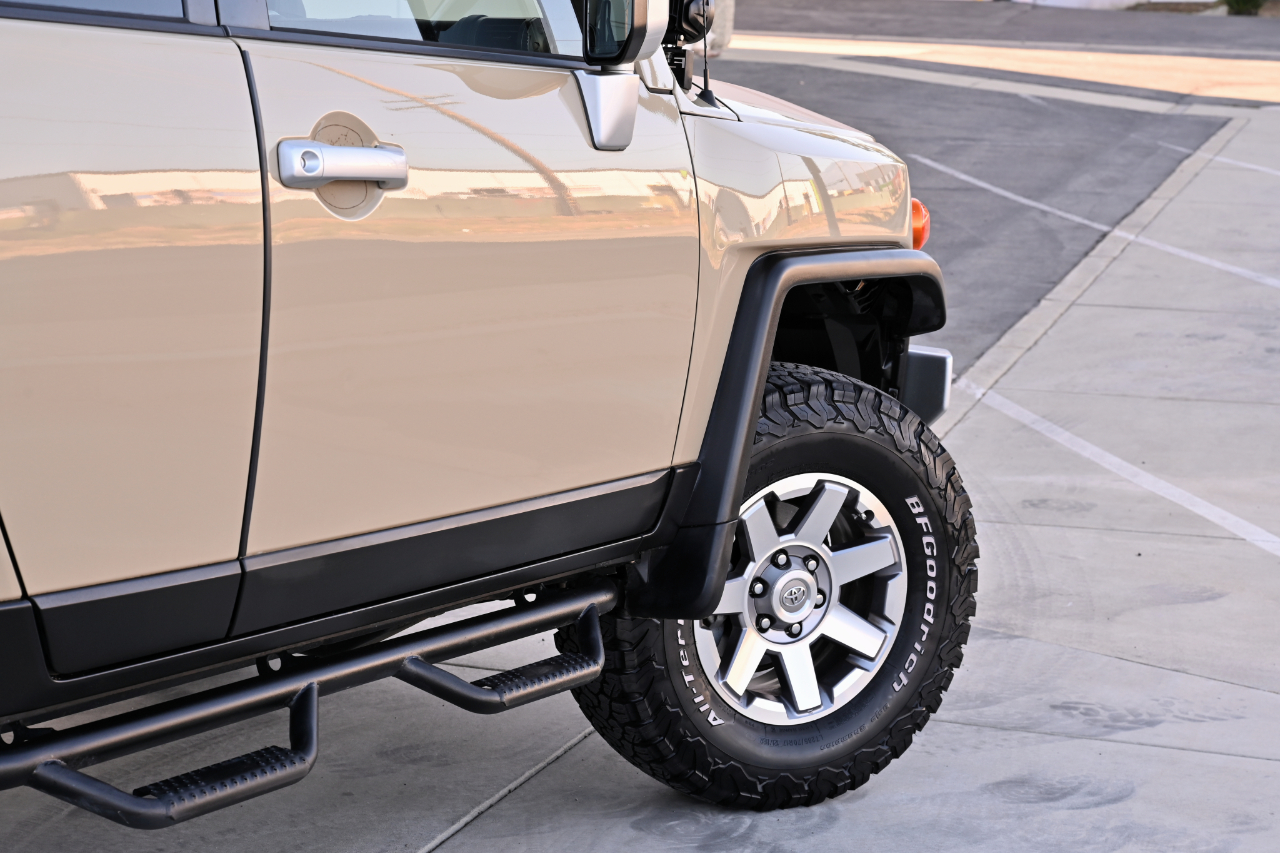 Toyota FJ Cruiser 4WD 2014