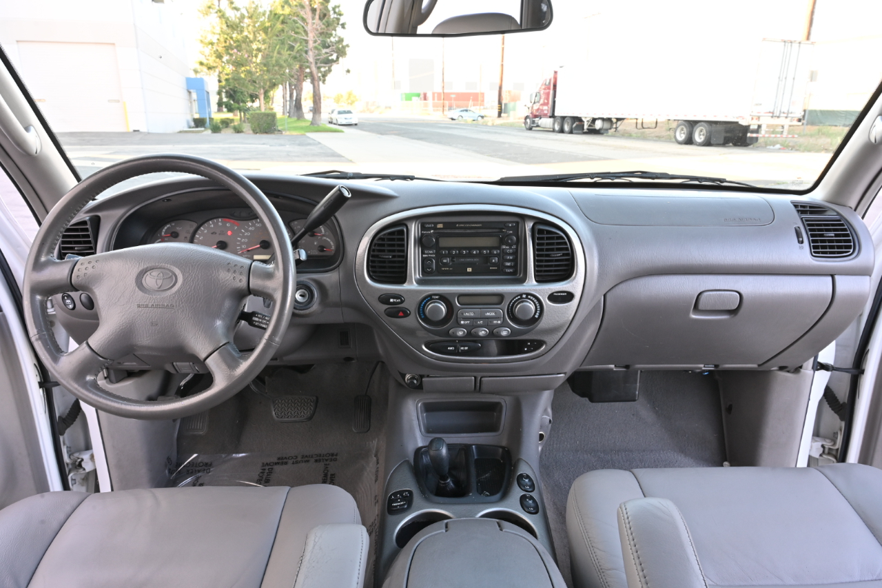 Toyota Sequoia Limited 4WD 2002