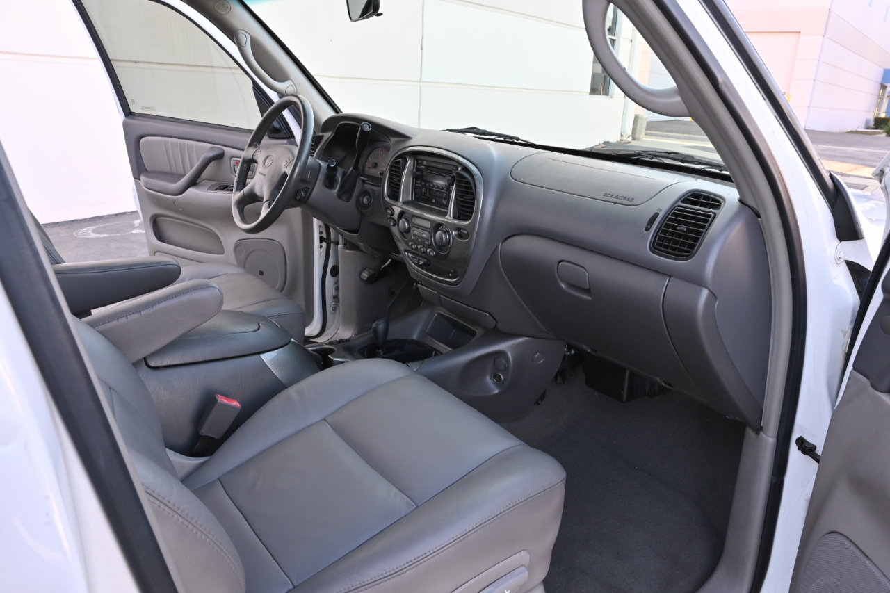 Toyota Sequoia Limited 4WD 2002