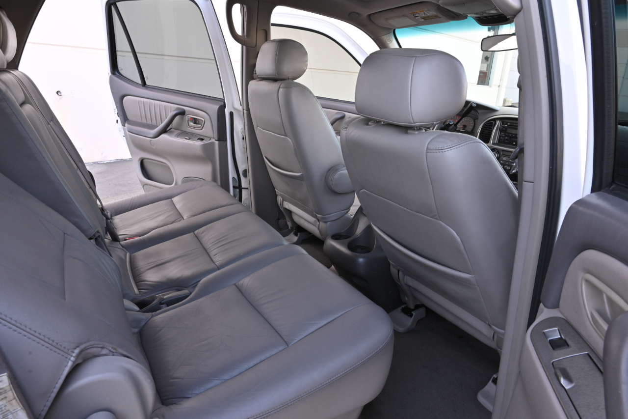 Toyota Sequoia Limited 4WD 2002