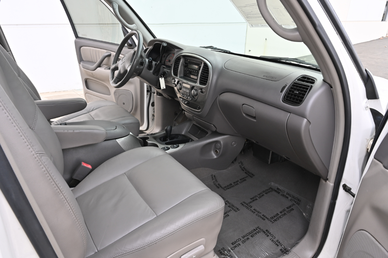 Toyota Sequoia Limited 4WD 2002