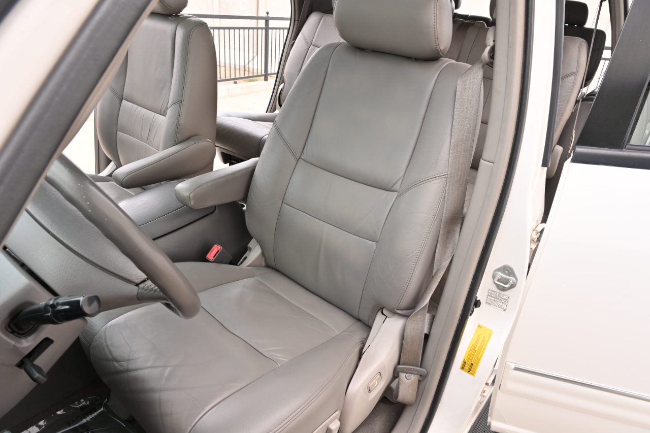 Toyota Sequoia Limited 4WD 2002