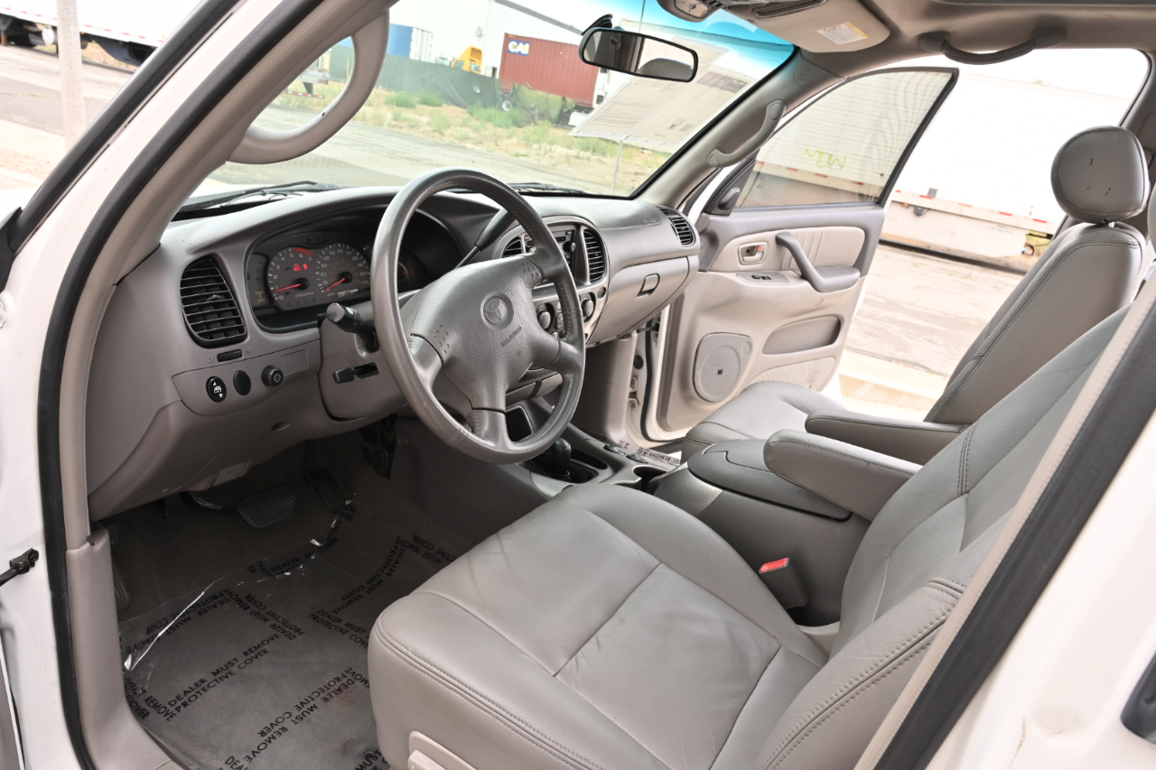 Toyota Sequoia Limited 4WD 2002