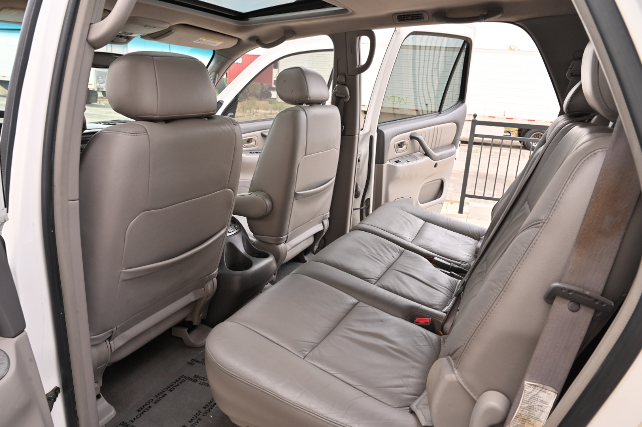 Toyota Sequoia Limited 4WD 2002
