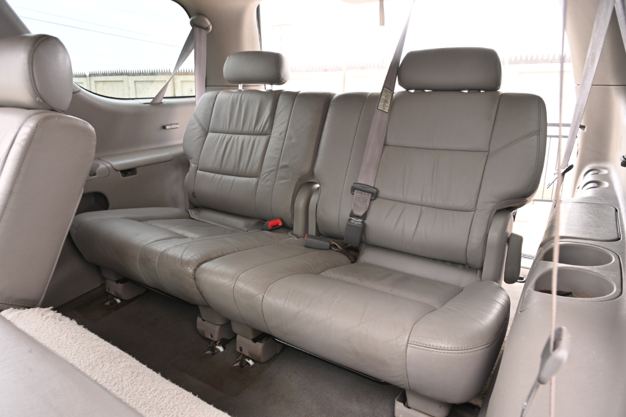 Toyota Sequoia Limited 4WD 2002