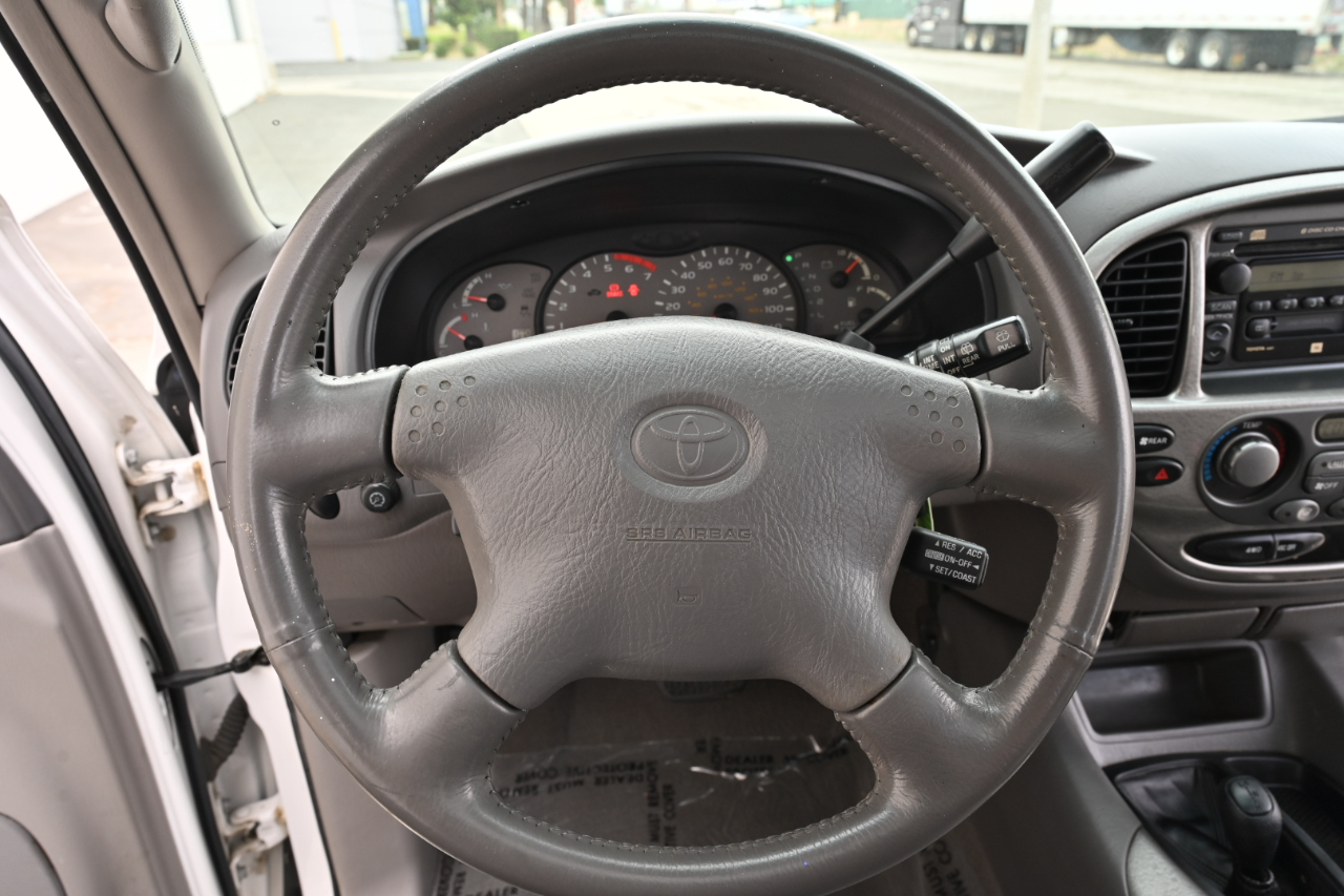 Toyota Sequoia Limited 4WD 2002