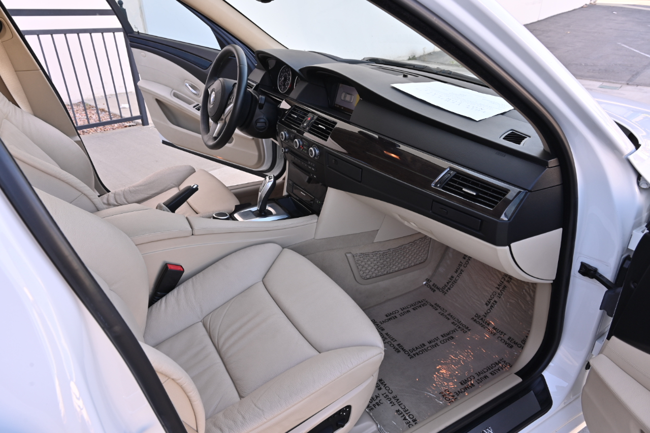 BMW 5 Series  2008