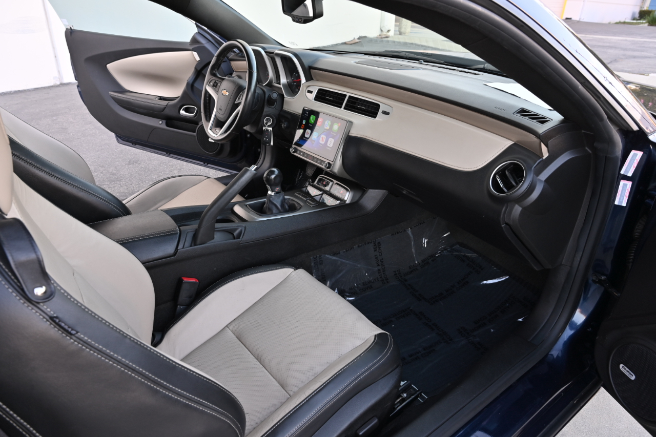 Chevrolet Camaro 2SS Coupe 2012