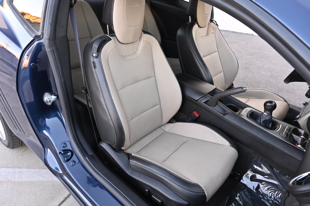 Chevrolet Camaro 2SS Coupe 2012
