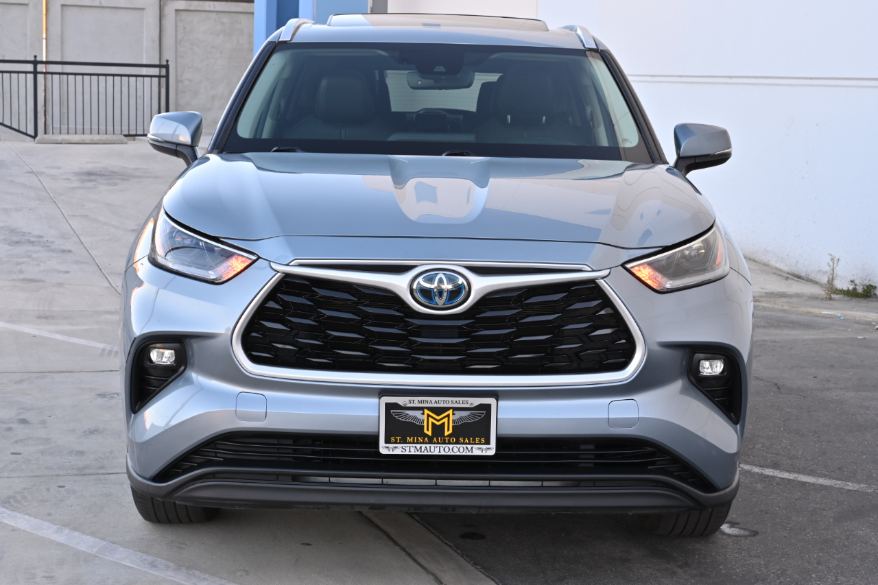 Toyota Highlander  2021