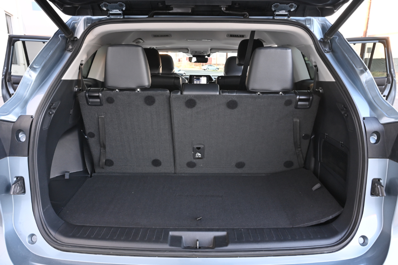 Toyota Highlander  2021