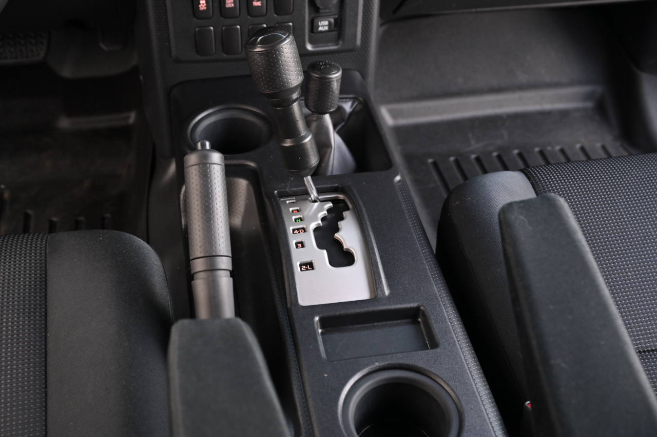 Toyota FJ Cruiser 4WD 2011