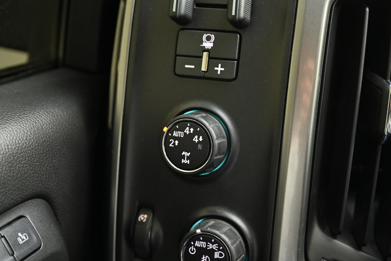 Chevrolet Silverado 1500 LTZ Crew Cab 4WD 2015