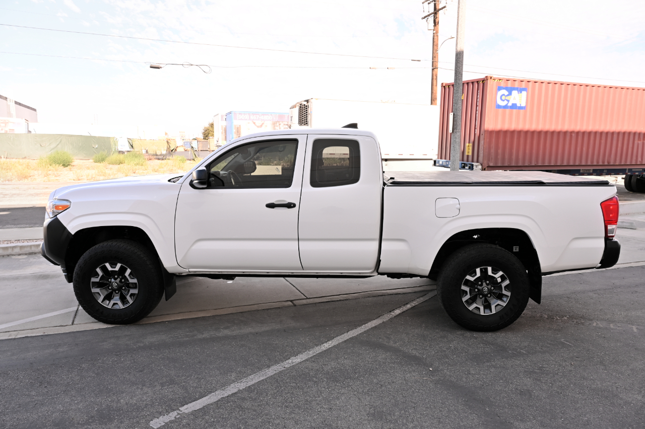 Toyota Tacoma  2017