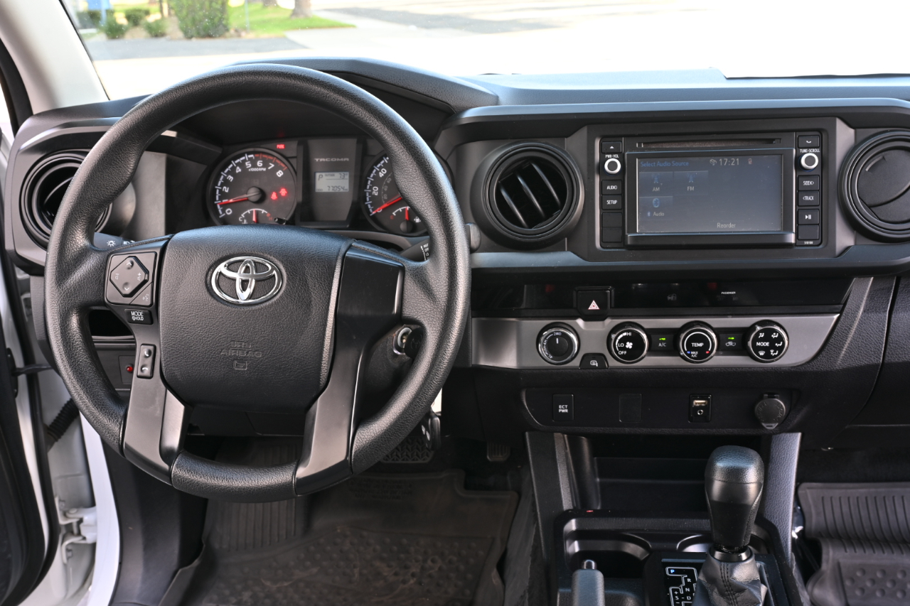 Toyota Tacoma  2017