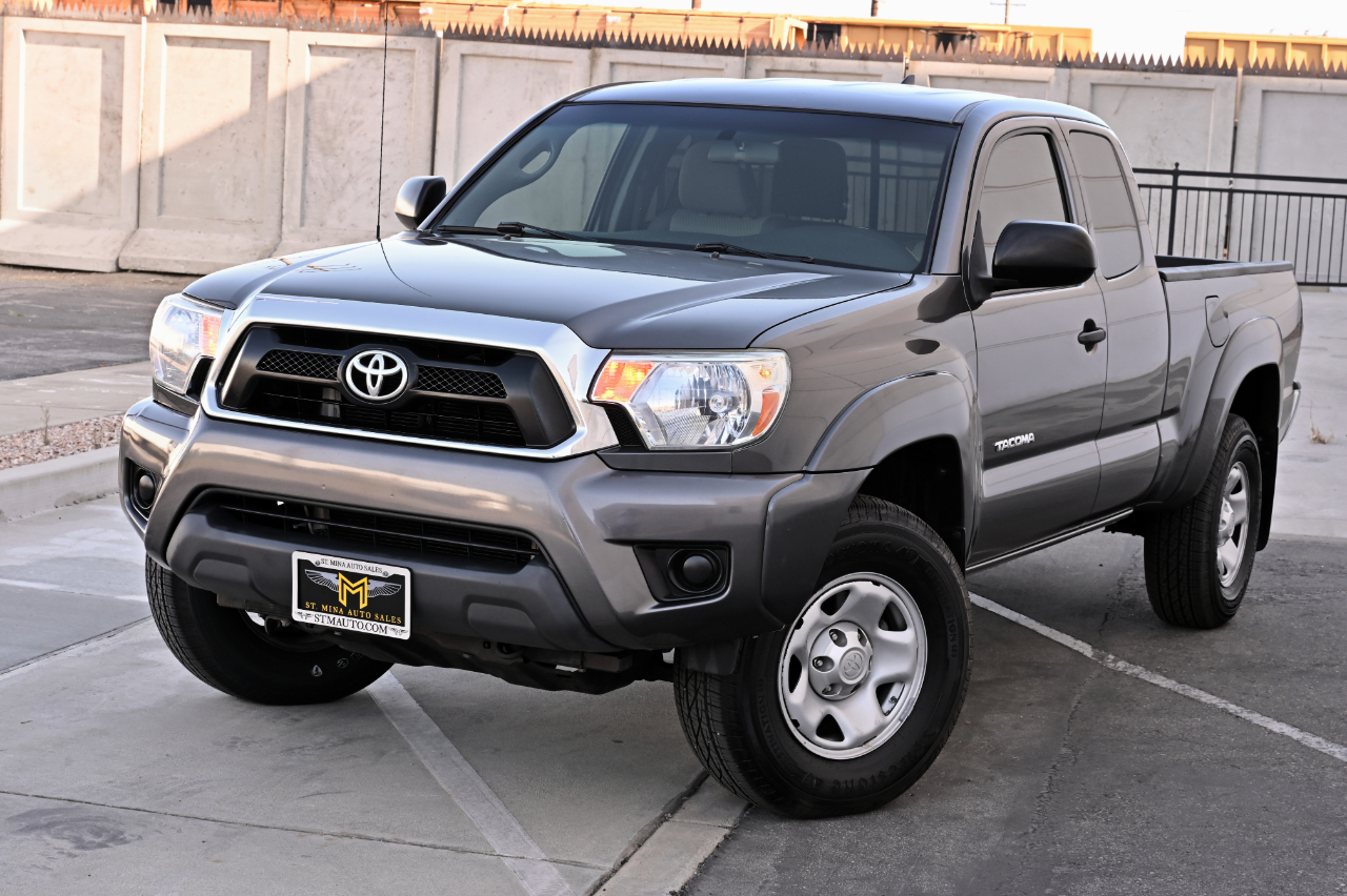 Toyota Tacoma  2015