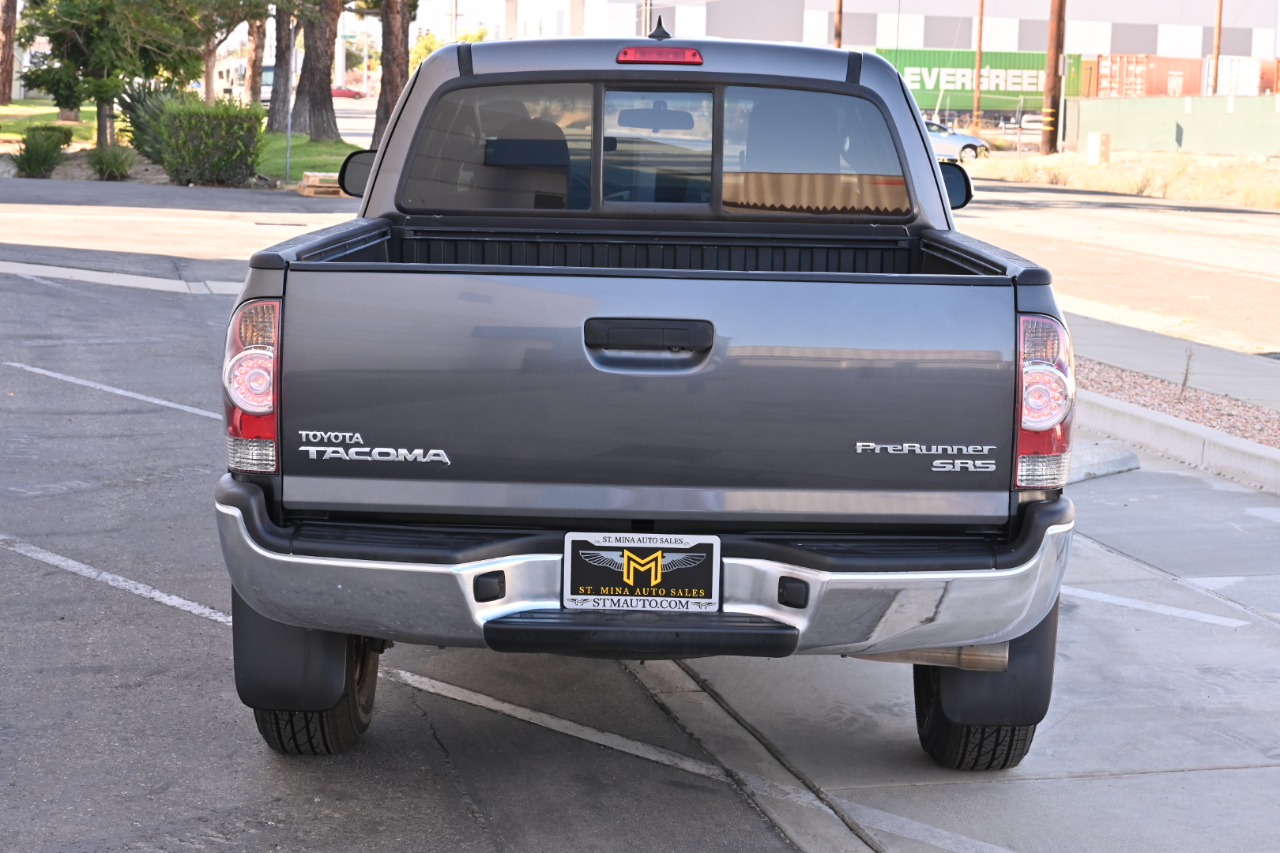 Toyota Tacoma  2015