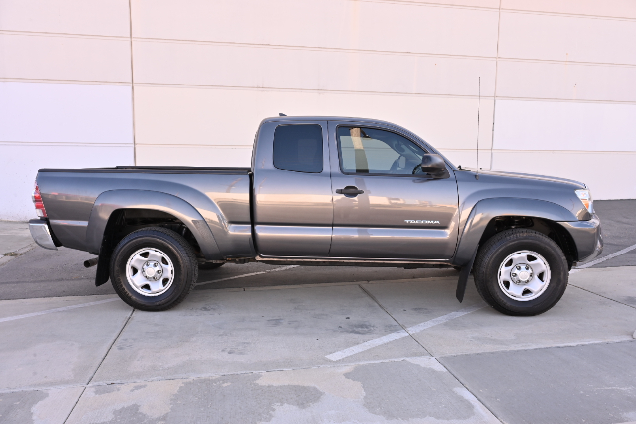 Toyota Tacoma  2015
