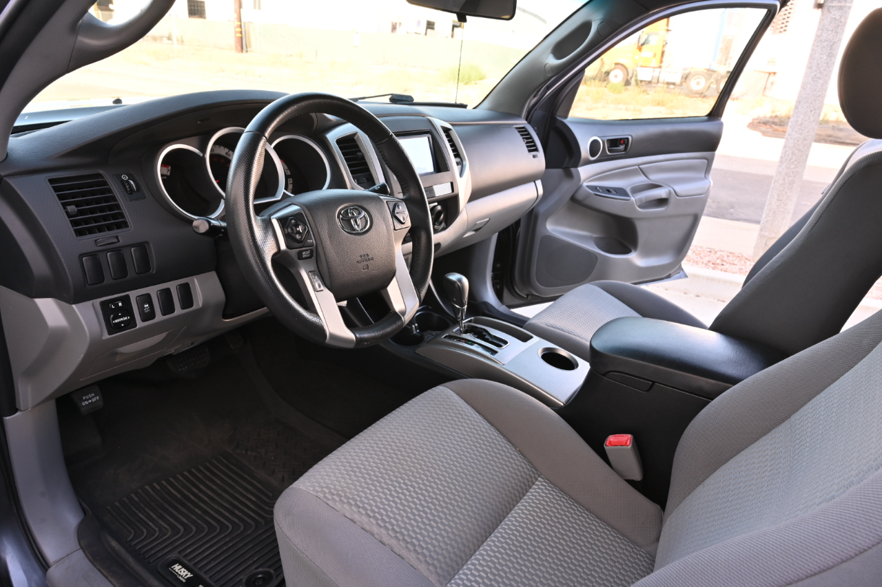 Toyota Tacoma  2015