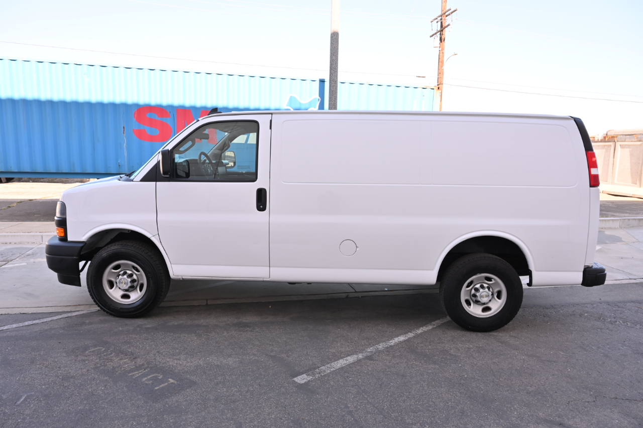 Chevrolet Express Cargo Van  2022