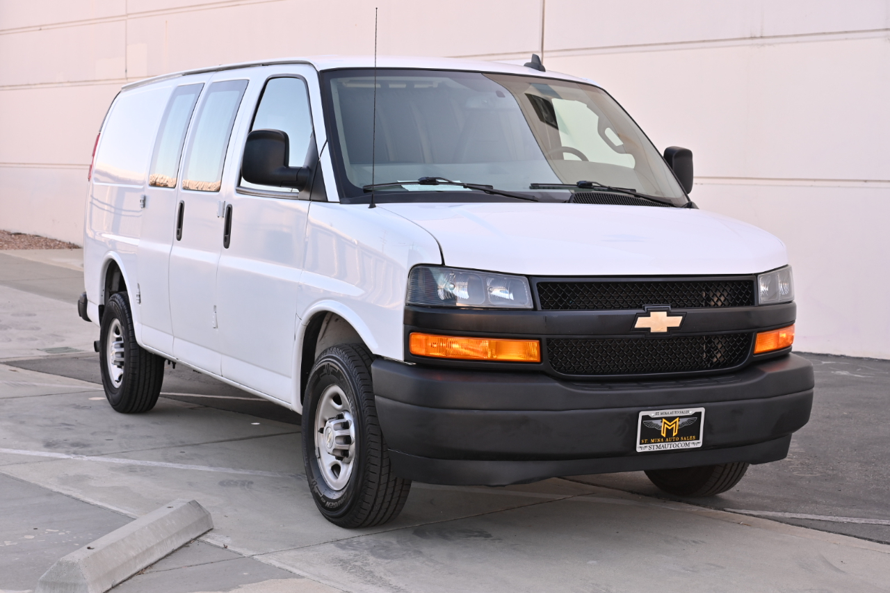 Chevrolet Express Cargo Van  2022