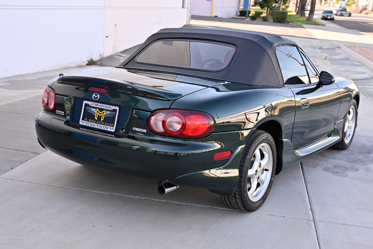 Mazda MX-5 Miata  2002