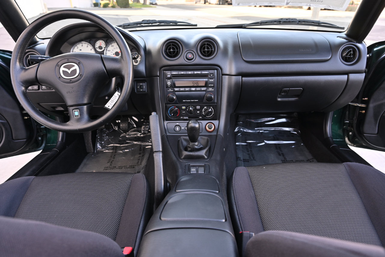 Mazda MX-5 Miata  2002