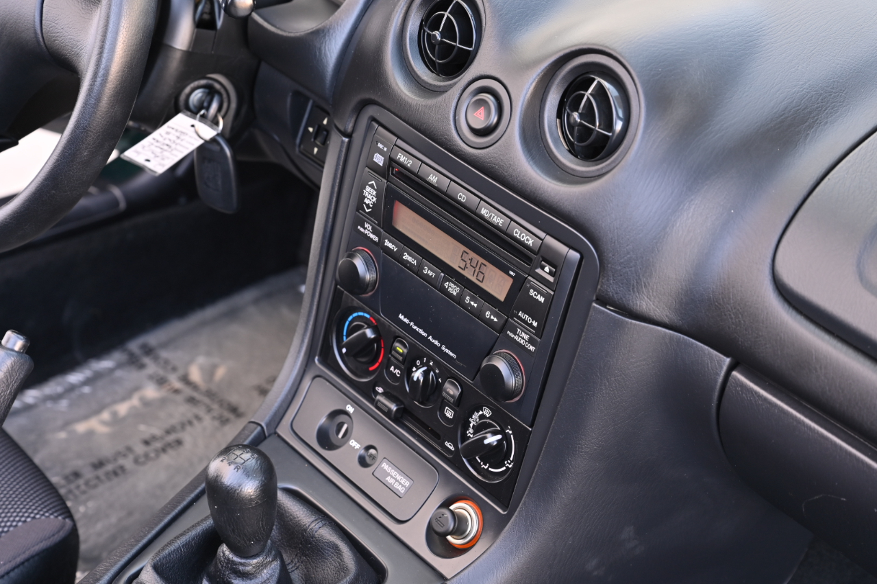 Mazda MX-5 Miata  2002
