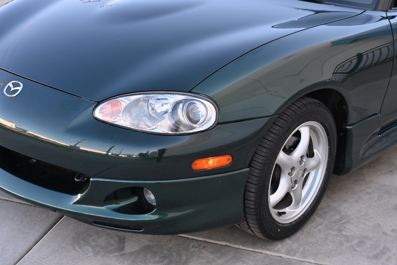 Mazda MX-5 Miata  2002