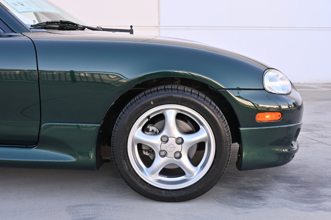 Mazda MX-5 Miata  2002